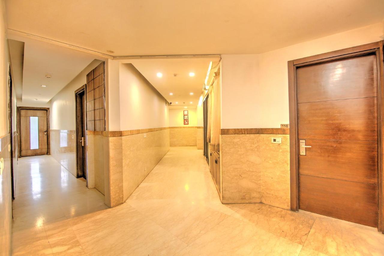FabHotel Le Grand New Delhi Extérieur photo