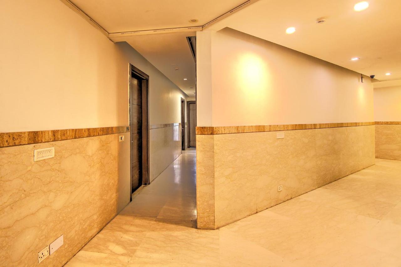 FabHotel Le Grand New Delhi Extérieur photo