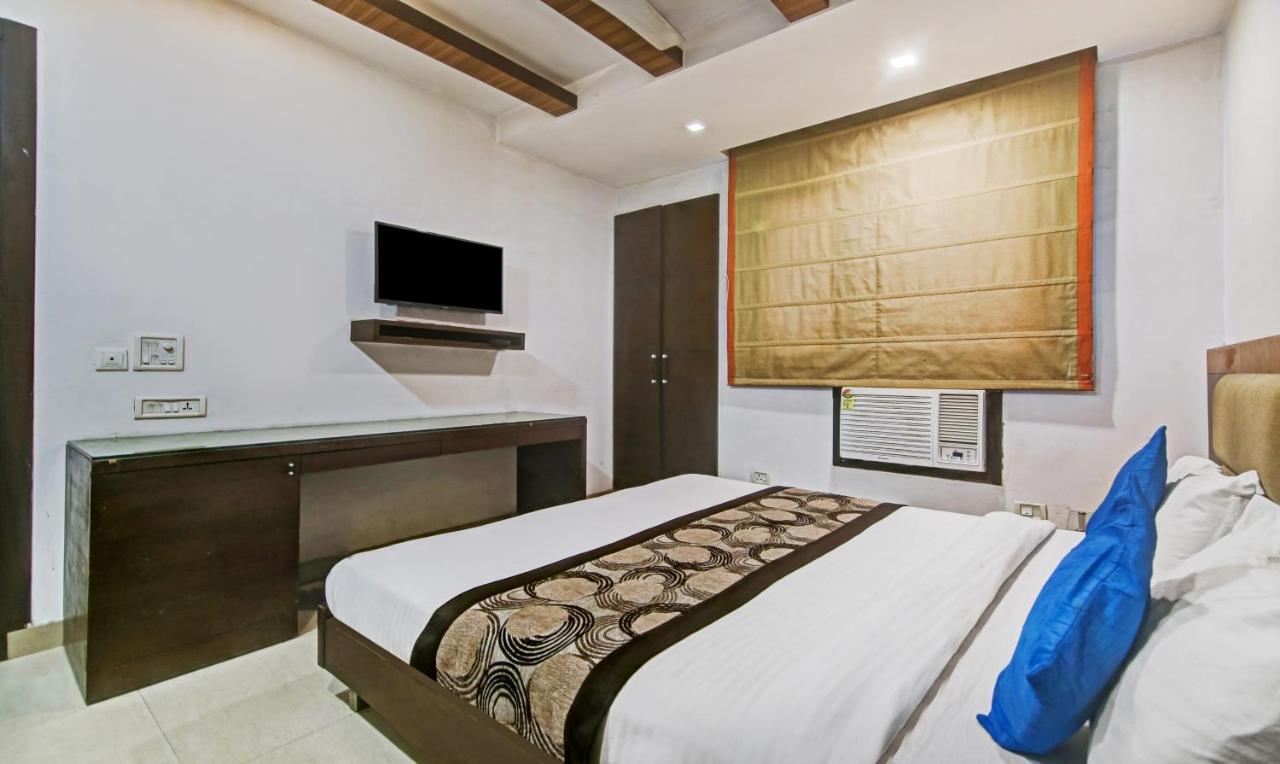 FabHotel Le Grand New Delhi Extérieur photo